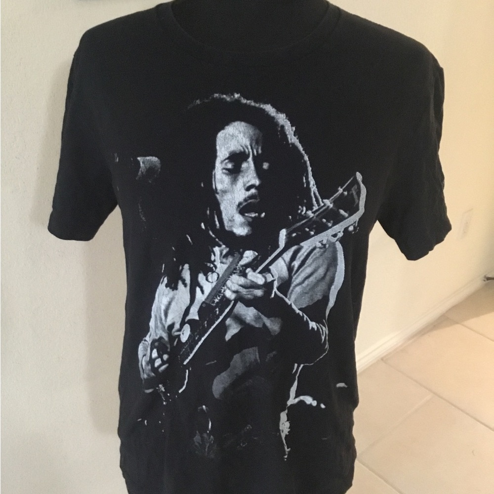 Bob Marley tee shirt, Old Navy size M